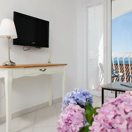 Lavica Seaside Apartments, Podstrana Exterior photo