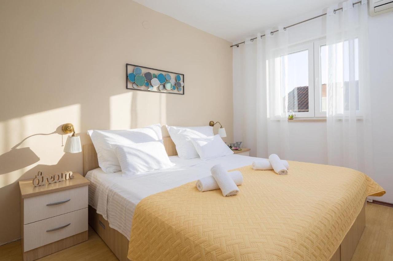 Lavica Seaside Apartments, Podstrana