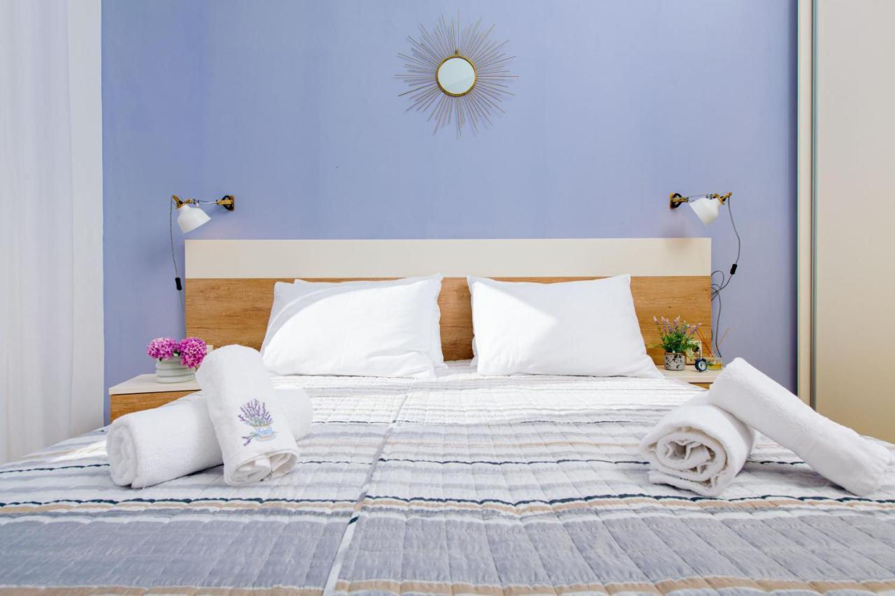 Lavica Seaside Apartments, * Podstrana