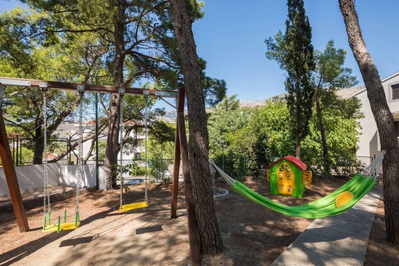 Lavica Seaside Apartments,