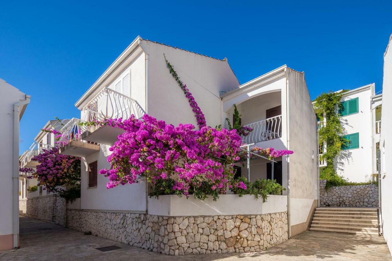 Apartment Lavica Seaside Apartments, Podstrana
