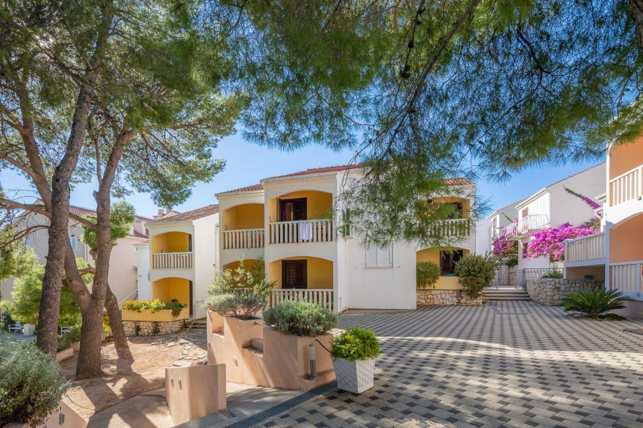 Lavica Seaside Apartments, Podstrana