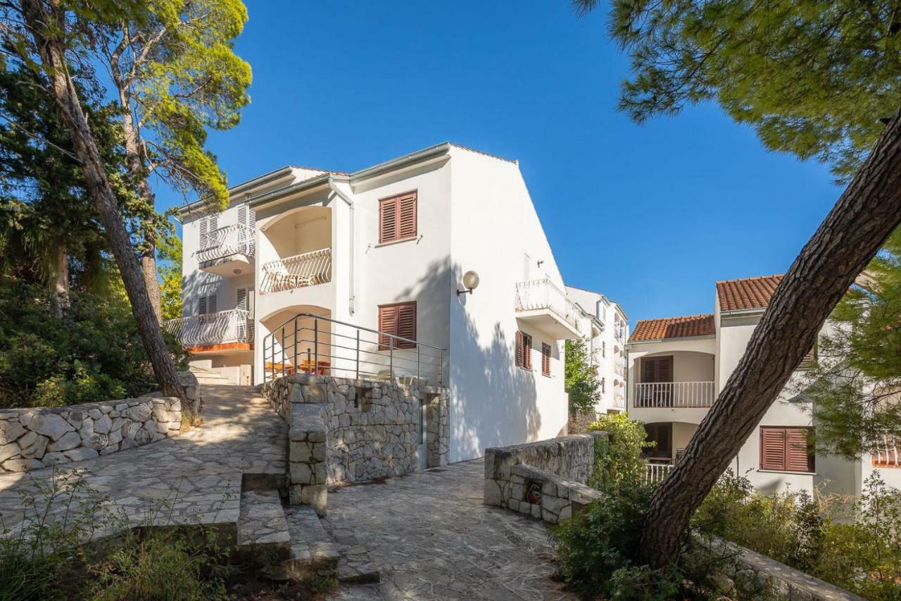 Apartment Lavica Seaside Apartments,