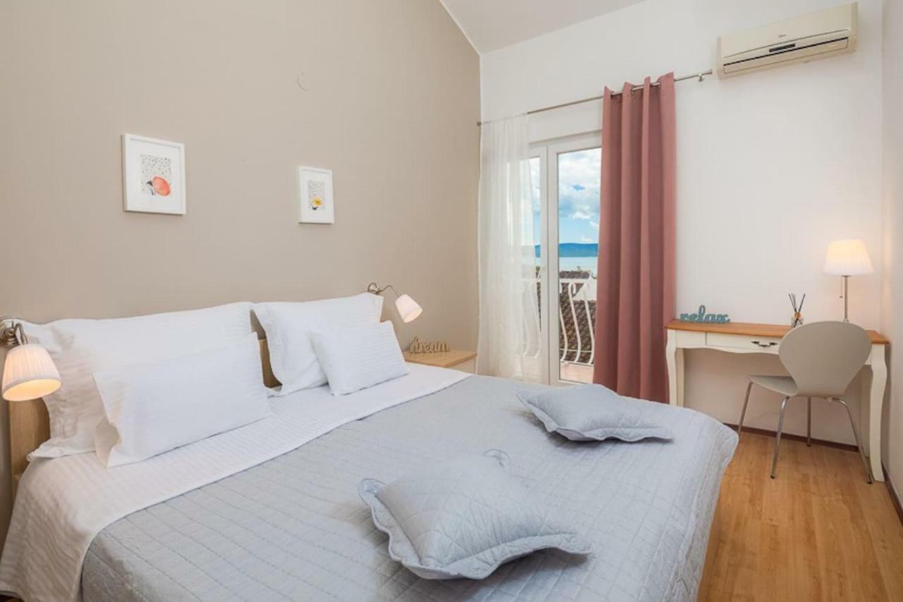 Lavica Seaside Apartments, Podstrana